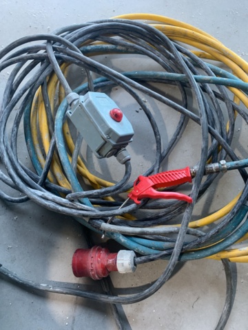 1035374-12 Dual tank compressor