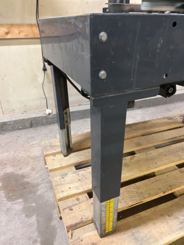 1068752-10 Tape machine/cardboard shredder - Siat SM1