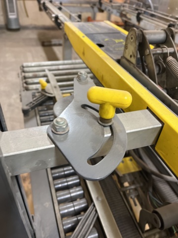 1068752-14 Tape machine/cardboard shredder - Siat SM1