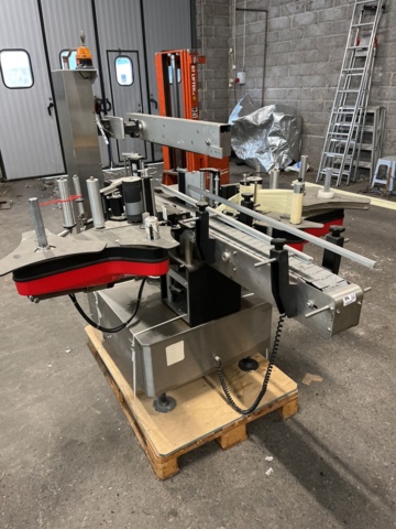 1068762-4 Labeling machine Double-sided for cans Harland Machine