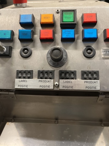 1068762-16 Labeling machine Double-sided for cans Harland Machine