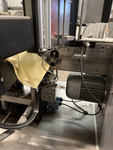 1068762-19 Labeling machine Double-sided for cans Harland Machine