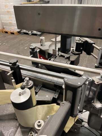 1068762-22 Labeling machine Double-sided for cans Harland Machine