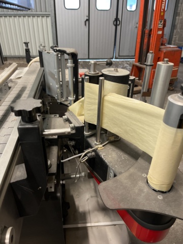 1068762-23 Labeling machine Double-sided for cans Harland Machine