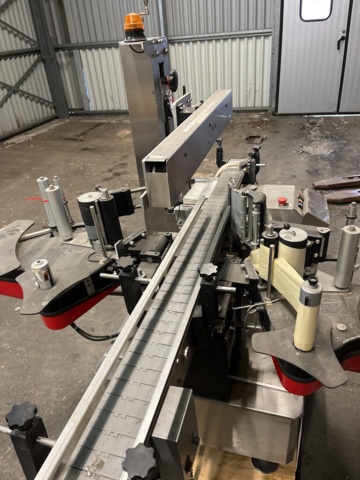 1068762-28 Labeling machine Double-sided for cans Harland Machine