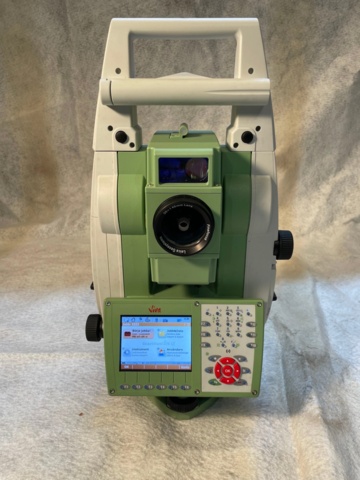1115613-13 Total station Leica TS15 1” R1000 with handheld computer CS15 and GS14