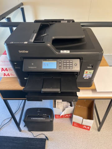 1066715-1 Printer, paper shredder