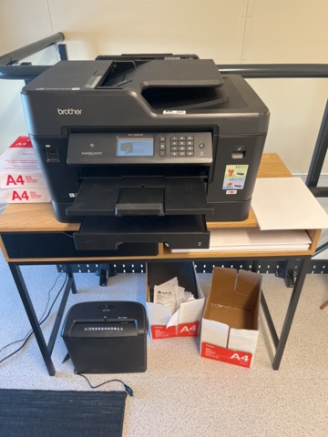 1066715-4 Printer, paper shredder