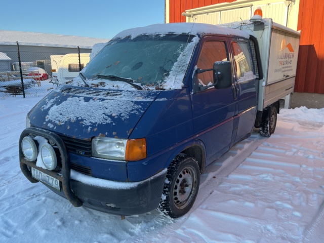 1066717-2 Volkswagen Transporter Chassis Double Cab 2.6t 2.5 TDI - 2002