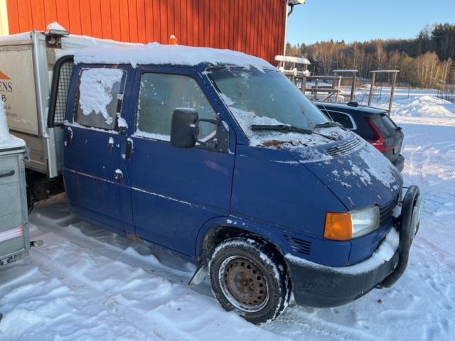1066717-9 Volkswagen Transporter Chassis Double Cab 2.6t 2.5 TDI - 2002