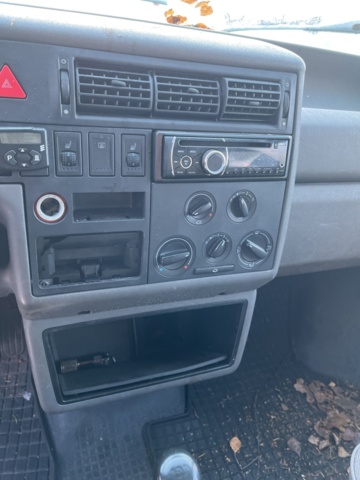 1066717-13 Volkswagen Transporter Chassis Double Cab 2.6t 2.5 TDI - 2002