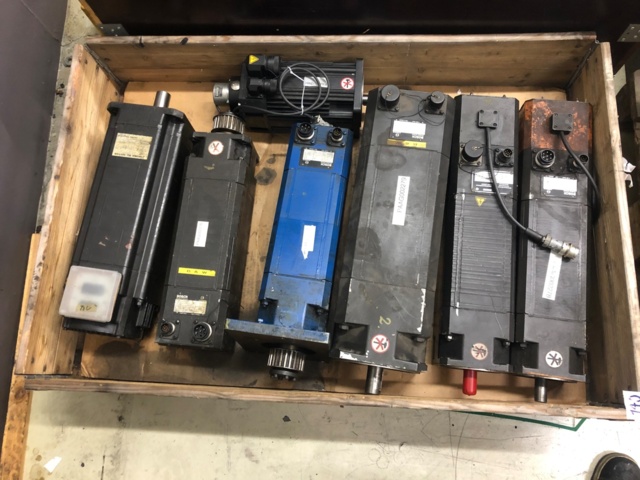 1115635-1 Servomoottori x 7