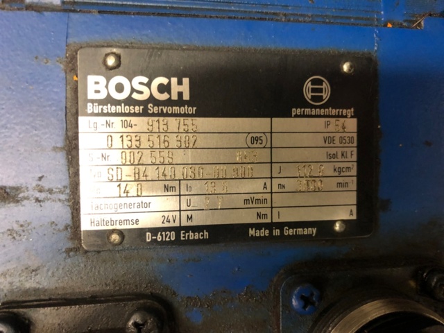 1115635-9 Servomoottori x 7