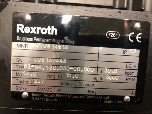 1115635-14 Servomoottori x 7