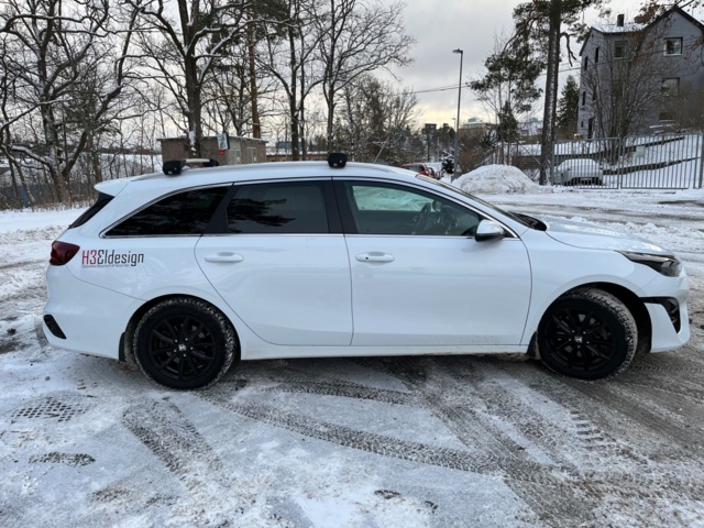 1115266-4 Kia Ceed Sportswagon Plug-in Hybrid DCT - 2022