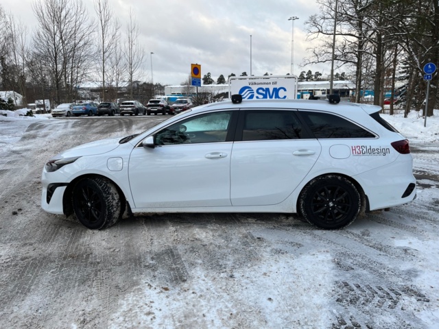 1115266-8 Kia Ceed Sportswagon Plug-in Hybrid DCT - 2022