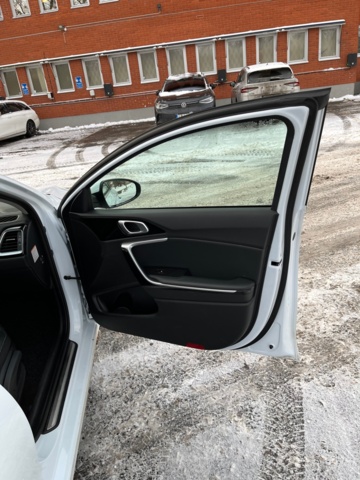 1115266-51 Kia Ceed Sportswagon Plug-in Hybrid DCT - 2022