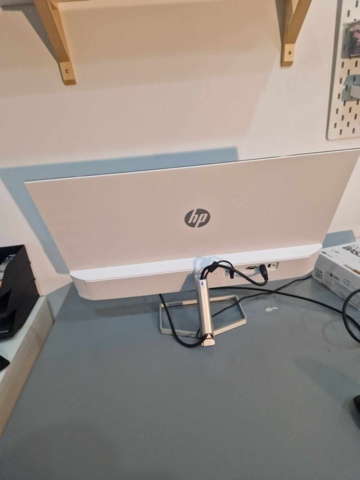 1115884-2 Computer monitor - HP