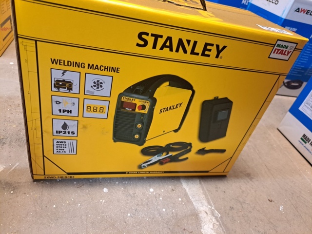 1050733-2 Stanley Welding Machine With Mask