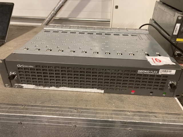 Axon SFR18 Modular Media System - Ei pohjahintaa - PS Auction - We ...