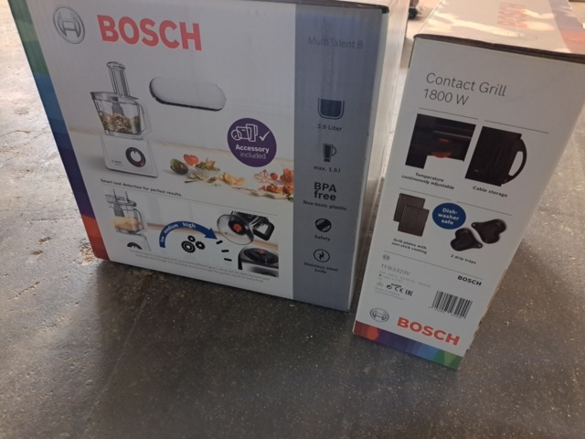 1050763-3 Bosch electric table grill + Bosch MultiTalent 8