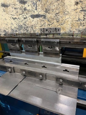 998945-16 Edge folding machine Promecam Machine Luna.