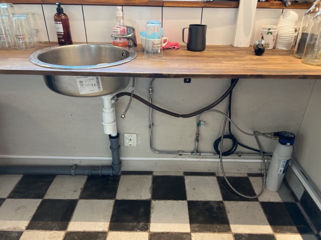 1051441-7 Site-built bar for disassembly and bar stools