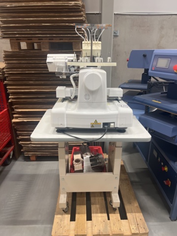 919726-1 Embroidery machine SWF MA-6