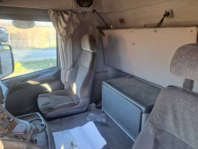 1050510-10 Scania R124GB 8X2 Truck - 1999