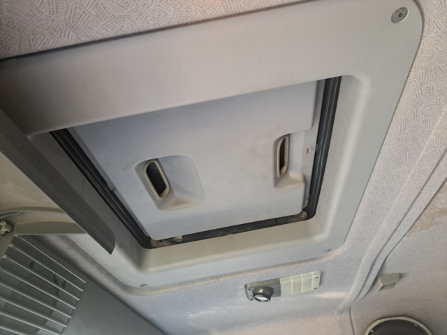 1050510-12 Scania R124GB 8X2 Truck - 1999