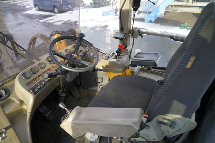 1116392-36 Wheel loader Ljungby L15 - 2003