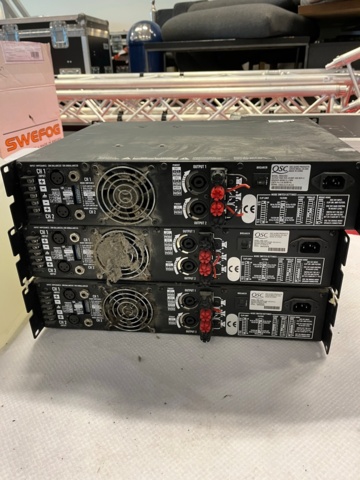 1066141-4 3 QSC RMX 2450 output stages