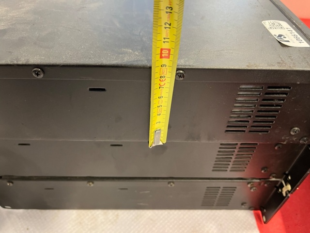 1066141-11 3 QSC RMX 2450 output stages