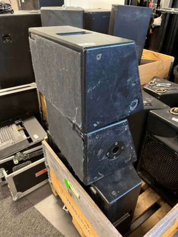 1066164-1 4 Sound precision tops