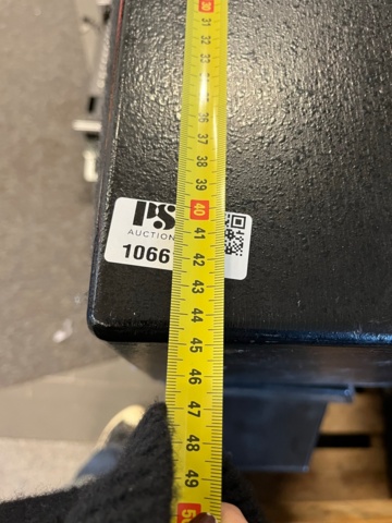 1066164-6 4 Sound precision tops