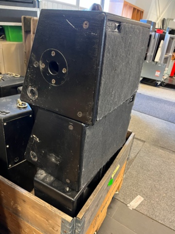 1066164-9 4 Sound precision tops