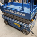 1034054-3 Scissor lift Genie GS-1432M -22