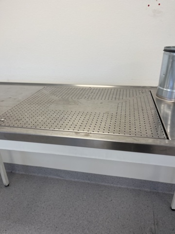 1068796-6 Stainless steel draw bench with draw box