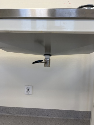 1068796-7 Stainless steel draw bench with draw box