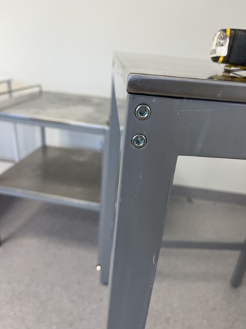 1068802-11 2 stainless steel workbenches