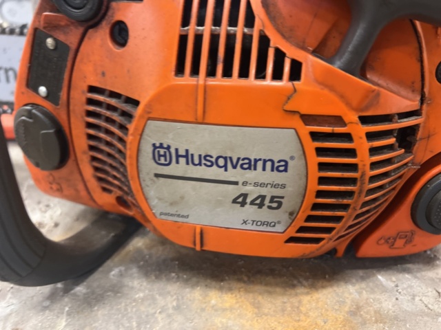 1051473-5 Chainsaw Husqvarna E-Series 445
