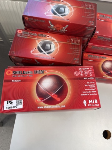 1068827-9 Disposable gloves approximately 1440 pcs