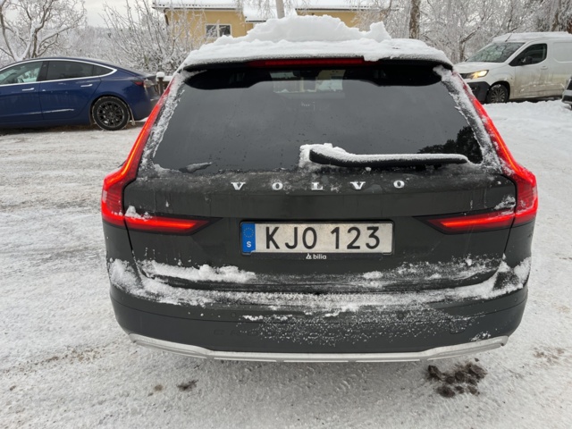 1116403-6 Volvo V90 Cross Country B6 AWD Geartronic - 2021