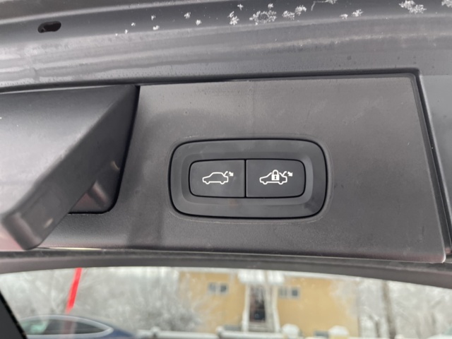 1116403-21 Volvo V90 Cross Country B6 AWD Geartronic - 2021