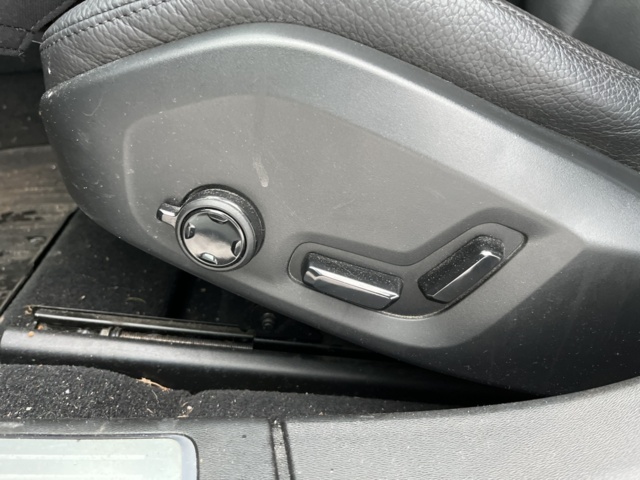 1116403-33 Volvo V90 Cross Country B6 AWD Geartronic - 2021