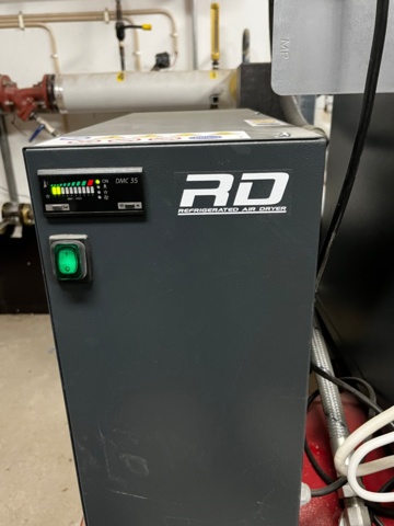 1116514-12 Compressor with refrigeration dryer, Shamal Storm 8-08-270 / FSN RD17 -21