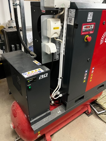 1116514-19 Compressor with refrigeration dryer, Shamal Storm 8-08-270 / FSN RD17 -21