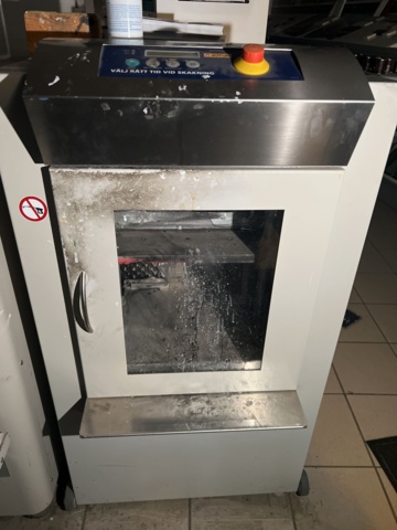 1116734-2 Color shaker Jotun -2011