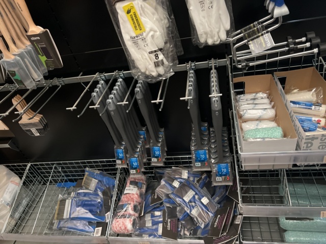 1116739-12 Various painting accessories, brushes, rollers, tape etc