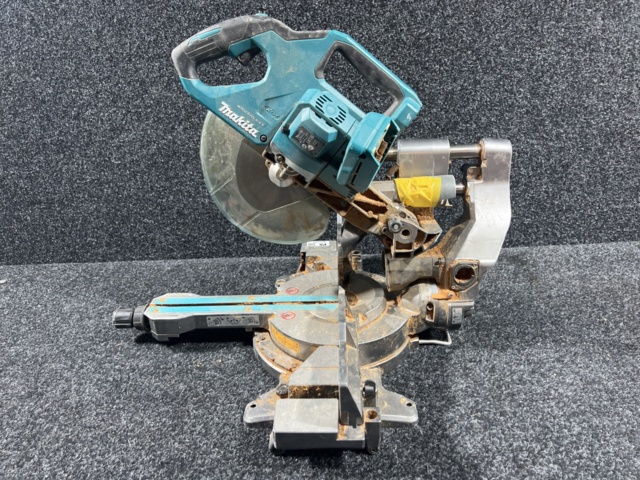 1022841-4 Makita LS002G battery-powered cut &amp; miter saw